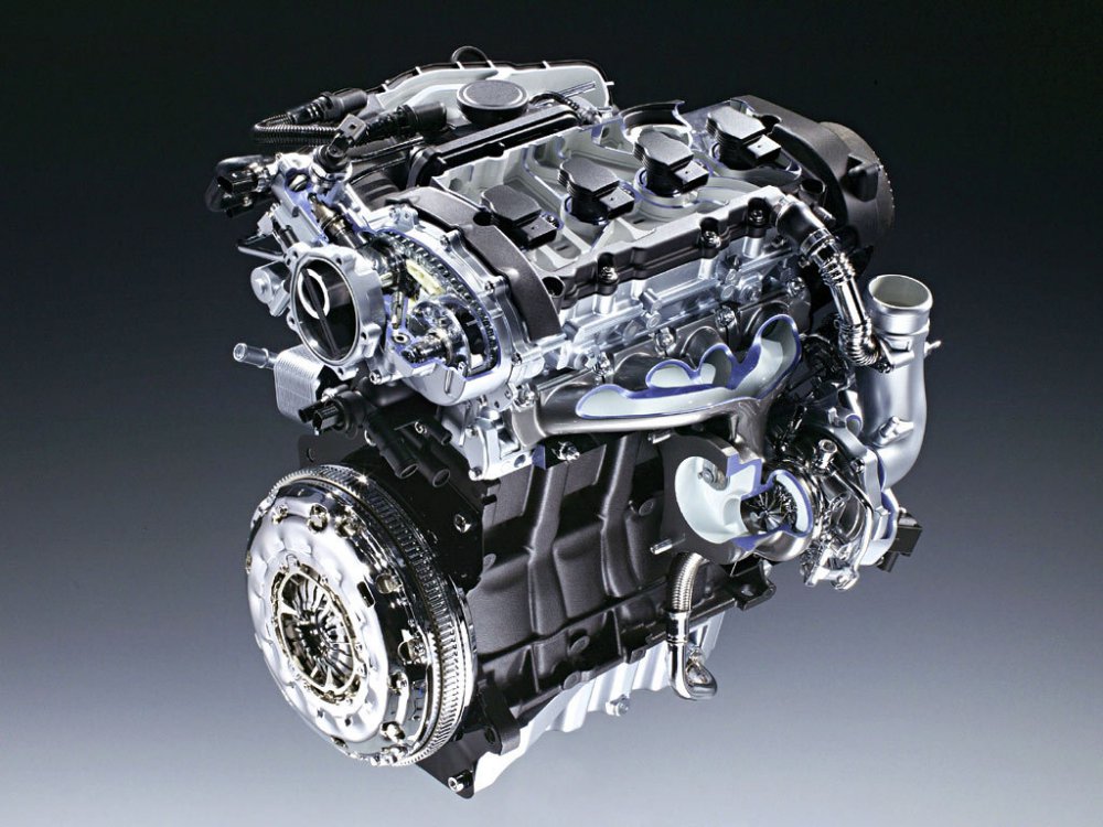 Модель двигателя автомобиля