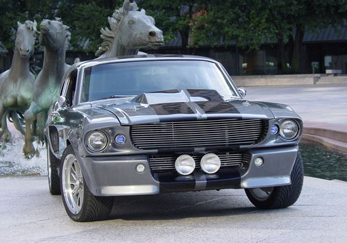 Форд Мустанг Шелби GT500 1967 года выпуска