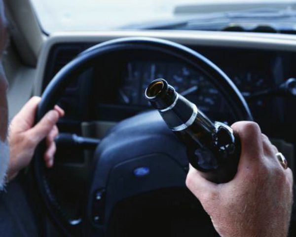 Пьяный водитель — серьёзная опасность на дороге