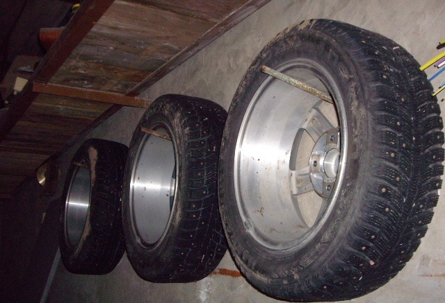 Хранение шин в собственном гараже