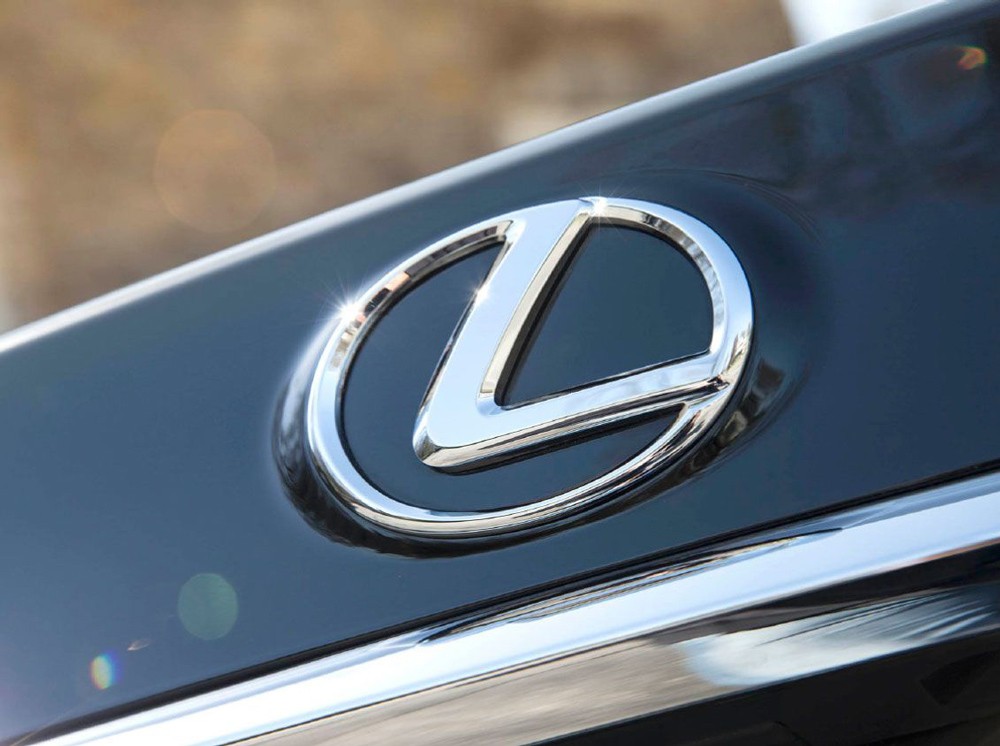 Ежегодное исследование мнения хозяев машин показало, что Lexus лучше всех справляется с потребностями клиентов