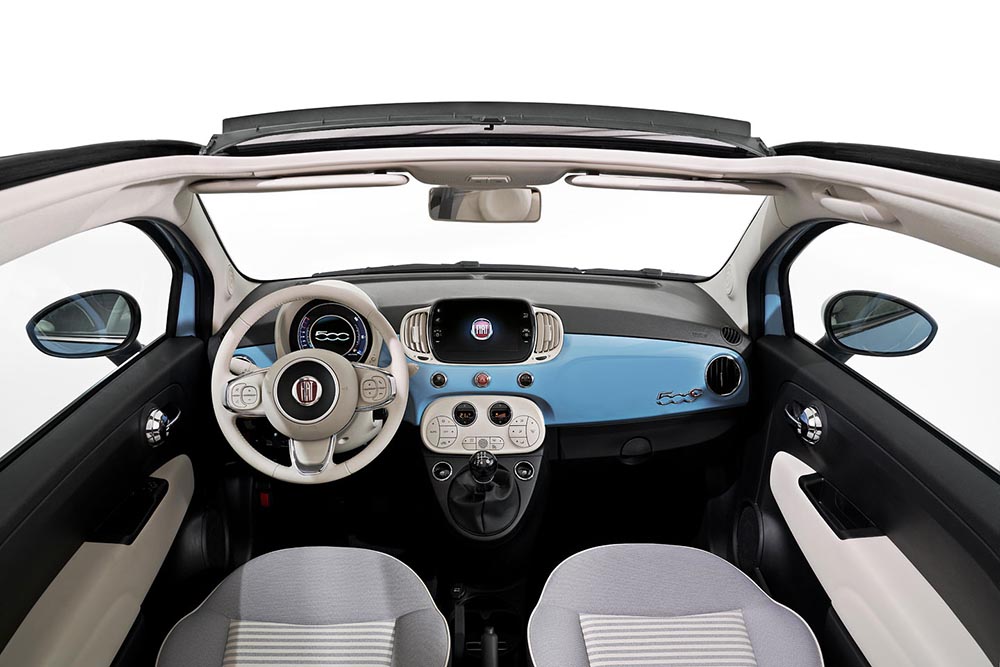 Салон Fiat 500 Spiaggina
